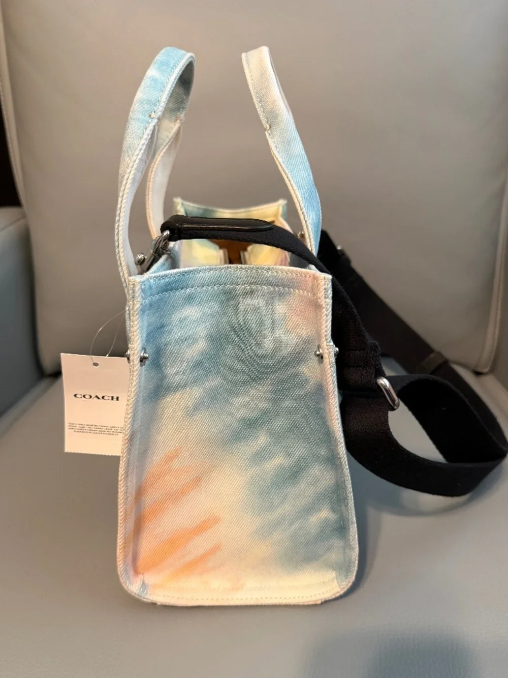 Coach Rainbow Cargo Tote 26 - Picture 4 of 11